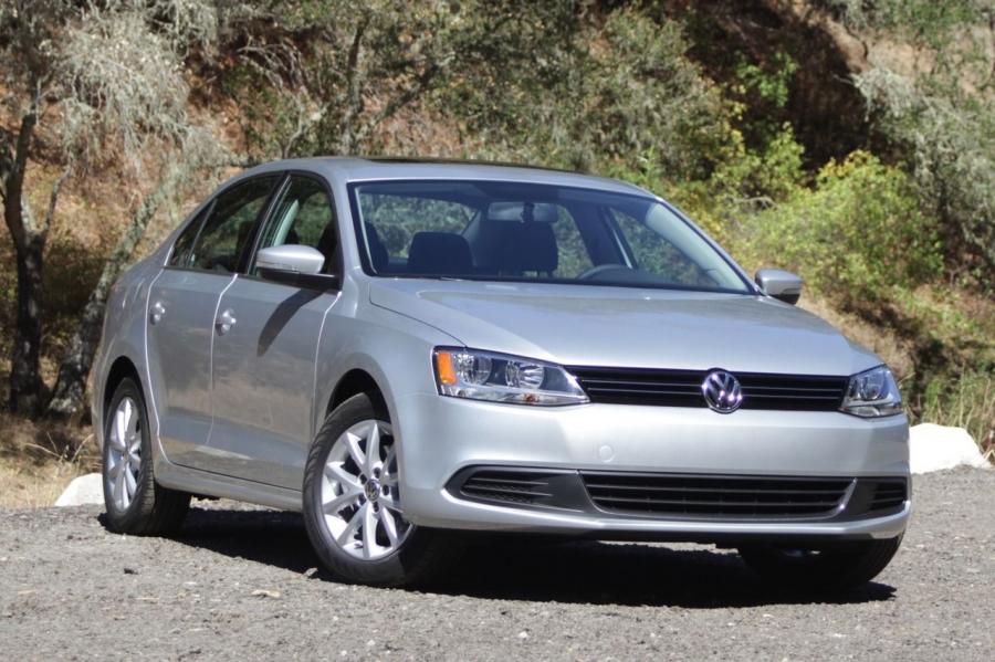  Volkswagen Jetta SE 2014 года  (фото 15 из 32)